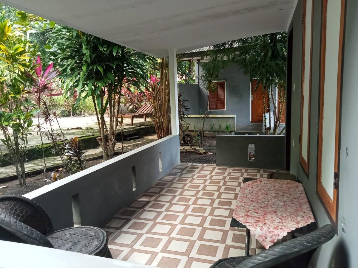 Tangkoko Ranger Homestay Bitung Kültér fotó