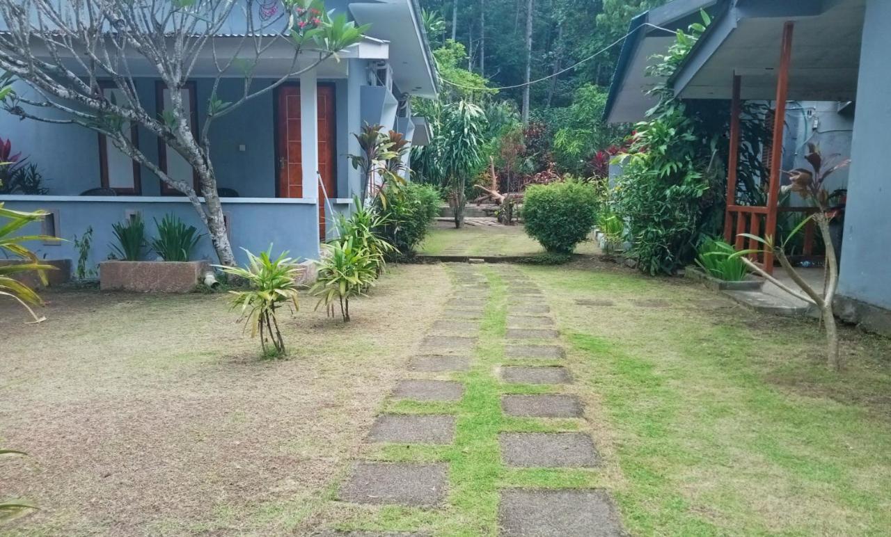 Tangkoko Ranger Homestay Bitung Kültér fotó